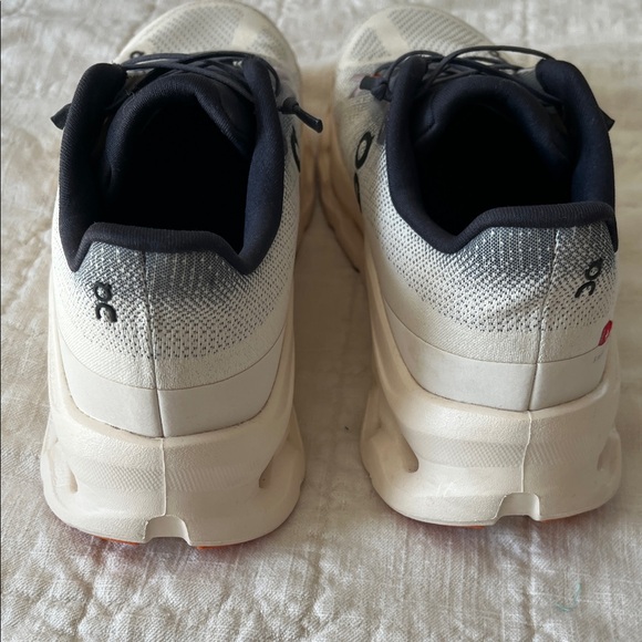 On Running Women's Cloudtilt Sneakers - Iron Dew - Picture 6 of 9